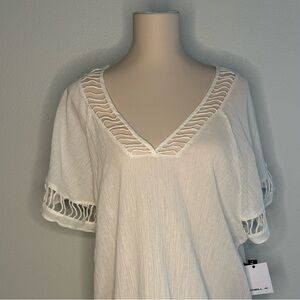 O’Neil Wallows Cover-up, Color: White Size 5-7